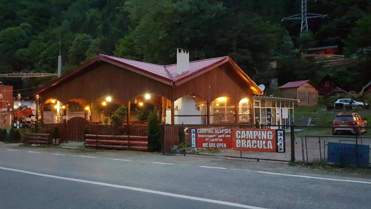 Capatineni-Paminteni Cabanute Si Camping Dracula酒店 外观 照片